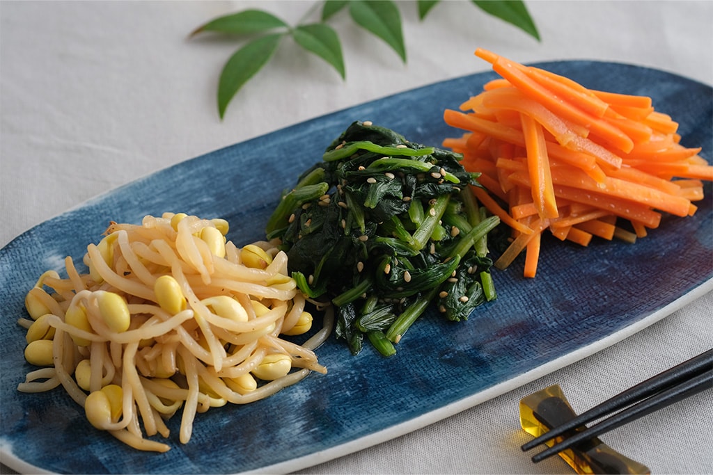 ナムル（もやし・ほうれんそう・にんじん）